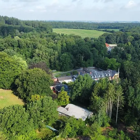 Parkhotel Keck - Castillo Del Bosque 3*