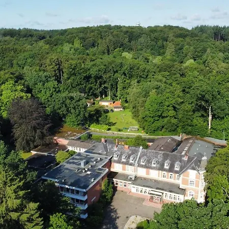 מלון Parkhotel Keck - Castillo Del Bosque Wingst