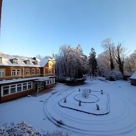 Parkhotel Keck - Castillo Del Bosque Hotel Wingst