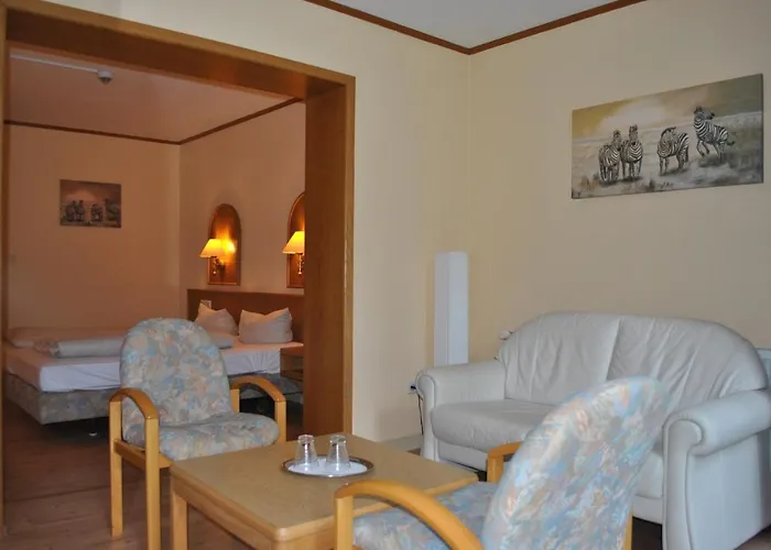 Hotel Parkhotel Keck - Castillo Del Bosque