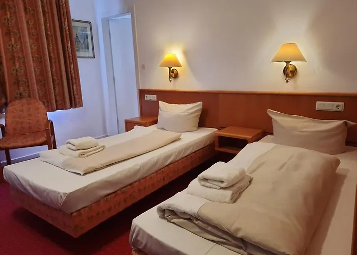 Parkhotel Keck - Castillo Del Bosque