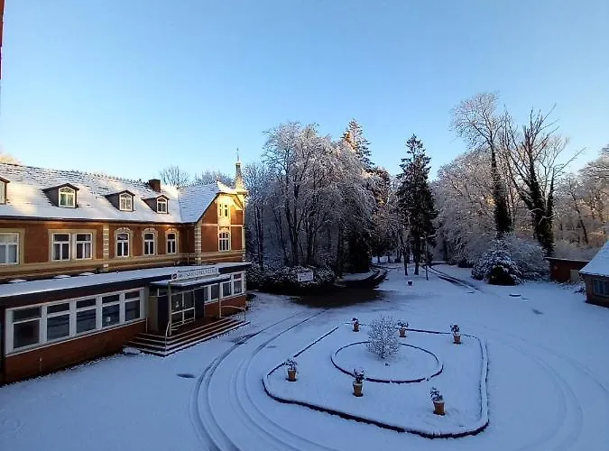 Parkhotel Keck - Castillo Del Bosque Hotel Wingst