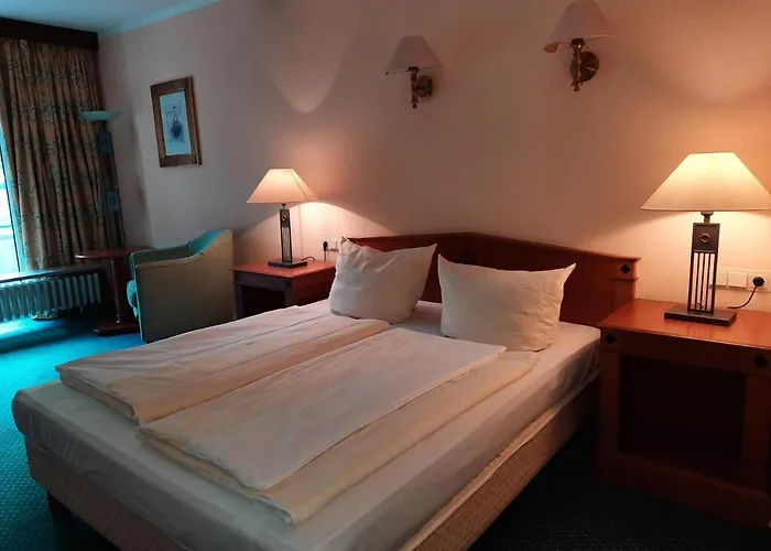 Parkhotel Keck - Castillo Del Bosque Wingst
