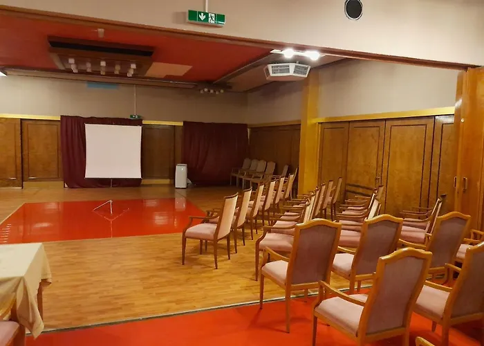 Hotel Parkhotel Keck - Castillo Del Bosque